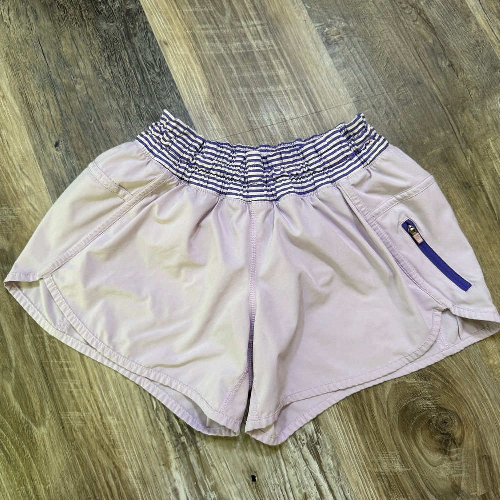 Lululemon Tracker Short III 4-way Stretch Womens 6 Classic Stripe Pretty Purple